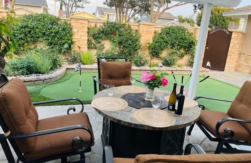 Fountain Valley Casa | Beautiful 5BR and 3BA, heated pool, golfing, BBQ villa near Disney and beaches