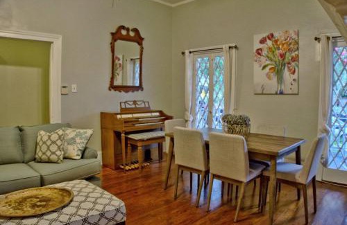 Historic Downtown Savannah Cama Y Desayuno | Beautiful 6 Bed, 5 Bath Historic Savannah Home