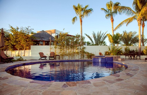 Cabo Bello Villa | HERMOSA VILLA 6 dormitorios con piscina privada