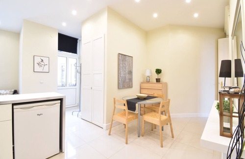 Csarnok negyed Apartamento | Beautiful 8 bedroom 6 bathrooms with balconies