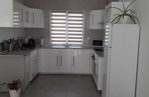 Montferrier-sur-Lez Casa | Beautiful air-conditioned house, 100m² north of Montpellier in a residential area