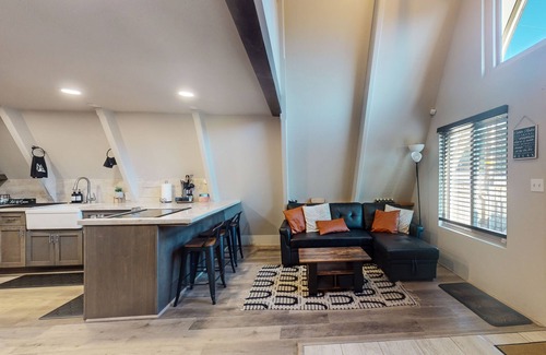 West Village Cabina | Beautiful A-frame home with spacious deck, firepit, loft, & nearby activities