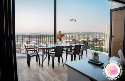 Colonia Bella Aurora Apartamento | Beautiful Apt-Airport, Pizza Oven, Grill, Below