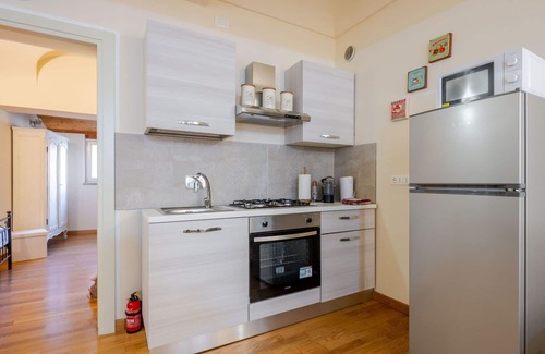 Costigliole d'Asti Apartamento | Precioso apartamento para 2 personas con WIFI, A/C, TV, patio y aparcamiento