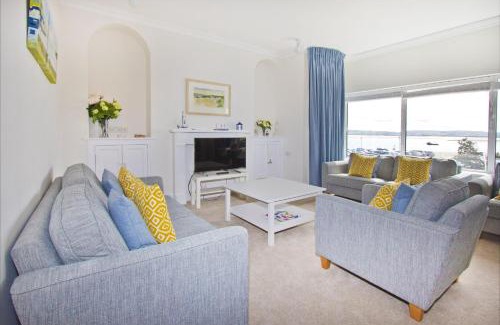 Aberdovey Apartamento | Beautiful Aberdovey Seafront Apartment 2