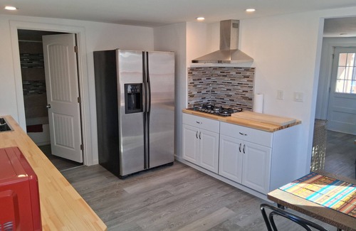 Cortez Casa | Beautiful adobe style house with yard and parking in town Cortez – Adobe CoCo
