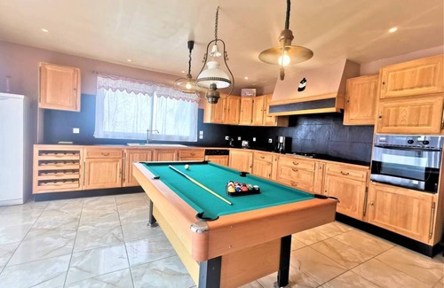 Elne Casa | Beautiful air-conditioned villa with all comforts, private swimming pool with cascading rock,...