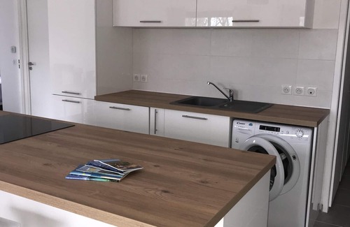 La Croix-Valmer Apartamento | Precioso apartamento con aire acondicionado, nueva construcción.