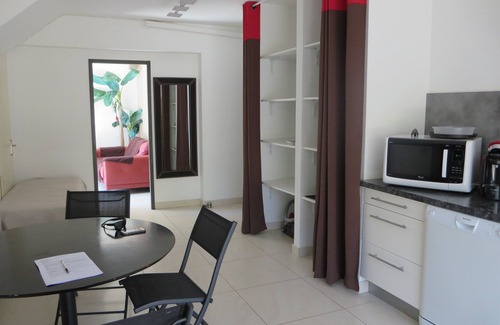 Saint-Cyr-sur-Mer Apartamento | excelente T2 con aire acondicionado de 60m2 a 100 m de la playa de Lecques + estacionamiento