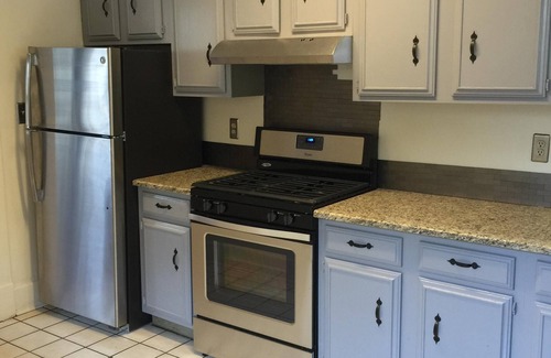 Squirrel Hill South Apartamento | Hermoso y cerca del centro