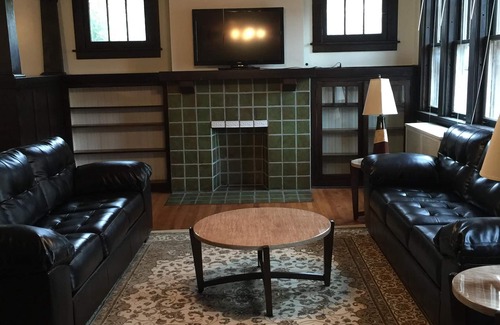 Squirrel Hill South Apartamento | Hermoso y cerca del centro