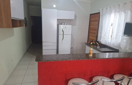 Raul Cury Casa | Casa de temporada a 500mts de la playa en Itanhaém. Paquete de año nuevo! échale un vistazo