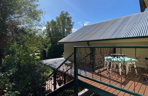 Tawonga South Apartamento | Beautiful and comfortable, located in the heart of town