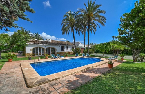 Tarraula Villa | Villa bonita y confortable en Javea, Costa Blanca, España con piscina privada para 4 personas