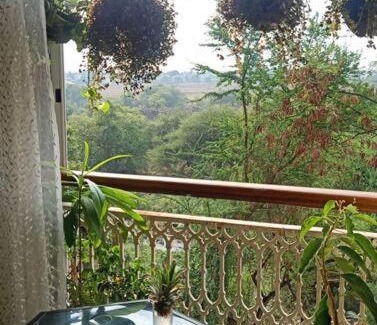 Pune Apartamento | Beautiful and cosy 2 bhk flat near airport