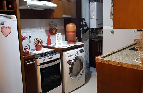 Dutra Apartamento | Beautiful and cozy on the corner of Av das Hortênsias
