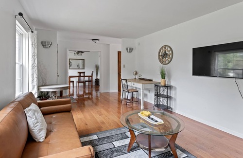 Eureka Casa | beautiful and peaceful big ranch with big yard -1700 sft