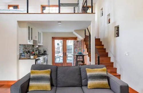 Mount Carmel Cabaña | Beautiful and Private Modern Cottage Close to Silicon Valley