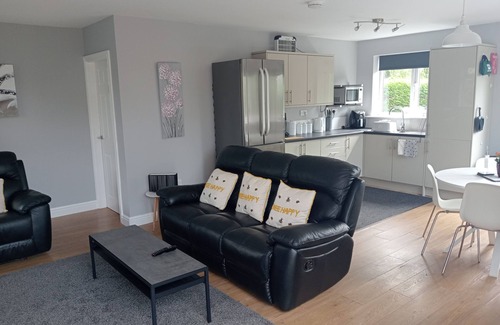 Acomb Apartamento | Beautiful and secluded ,detached garden apartment