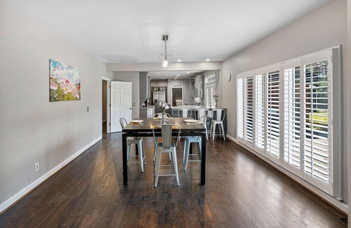 Steele Creek Casa | Beautiful and Serene 5BR Oasis with Private Pond