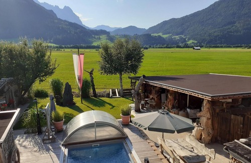 Kirchdorf in Tirol Apartamento | Beautiful apartment with pool near the lift