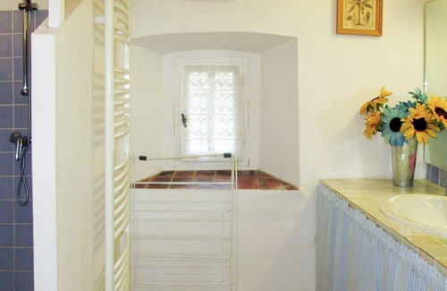 Ollieres Villa | Acogedor apartamento en villa con WIFI, piscina, TV, terraza, vista panorámica y aparcamiento