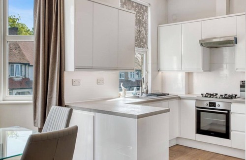 Finchley Church End Apartamento | Beautiful apartment in North London