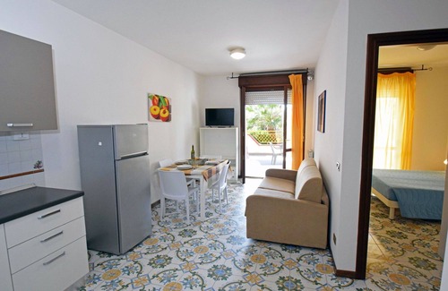 Martinsicuro Apartamento | Bonito apartamento para 4 personas con WIFI, TV, balcón, mascotas permitida y aparcamiento