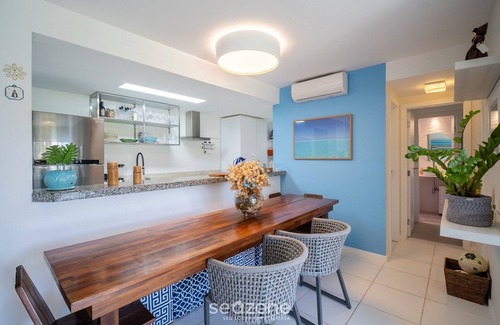 Itacimirim Apartamento | Beautiful Apartin Condo w/Pool Cqs0004