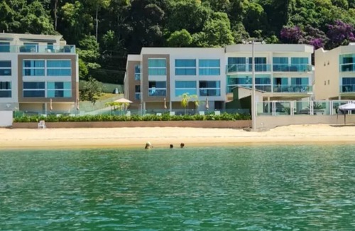 Mambucaba Apartamento | Beautiful apartment in Angra facing the 🌊, on the sand with 2 bedrooms, new condominium