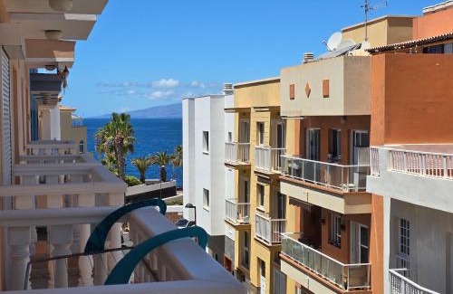 Playa San Juan Apartamento | Beautiful Apartment with AC just steps from the sea in Playa San Juan