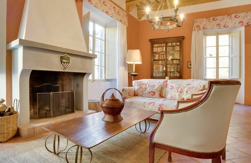 San Gimignano City Centre Apartamento | Hermoso apartamento para 6 personas con terraza y aparcamiento
