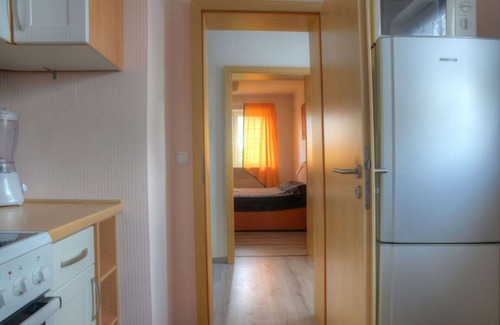 Bromskirchen Apartamento | Bonito apartamento para 2 personas con WIFI, TV, balcón, mascotas permitida y aparcamiento