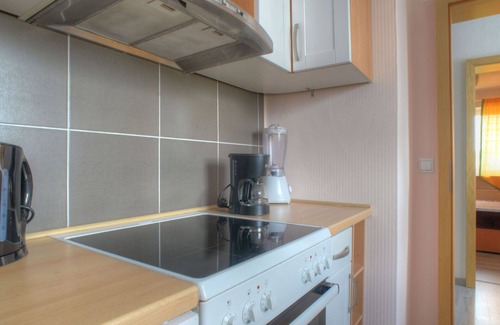 Bromskirchen Apartamento | Bonito apartamento para 2 personas con WIFI, TV, balcón, mascotas permitida y aparcamiento