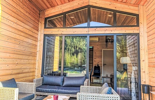 Fischbachau Casa | Hermoso apartamento en villa con A/C, TV, terraza, mascotas permitida y aparcamiento