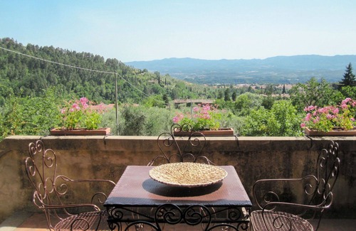 Pian di Sco Casa | Hermoso apartamento en villa para 4 personas con WIFI, piscina, TV, terraza y aparcamiento