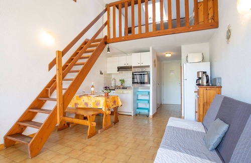 La Croix-Valmer Apartamento | Bonito apartamento con A/C, piscina, WIFI, TV, terraza, mascotas permitida y aparcamiento