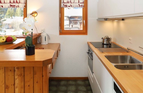 Champex-Lac Apartamento | Acogedor apartamento para 5 personas con WIFI, TV, terraza, mascotas permitida y aparcamiento