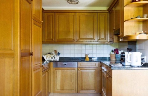 Schoenried Apartamento | Beautiful apartment for 8 guests with WIFI