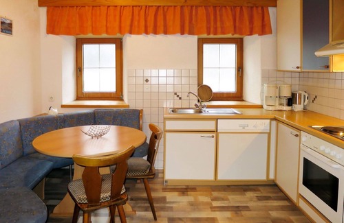Stummerberg Apartamento | Precioso apartamento para 12 personas con WIFI, TV, terraza, mascotas permitida y aparcamiento