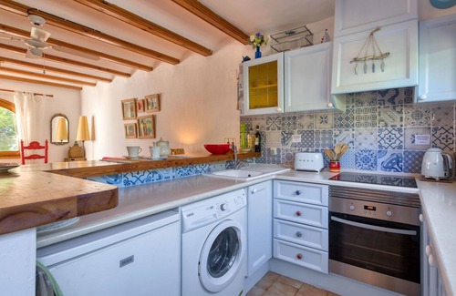 Jesus Pobre Apartamento | Hermoso apartamento para 3 personas con piscina, WIFI, TV, terraza y aparcamiento