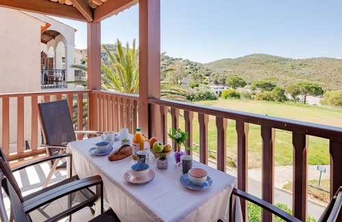 Le Dramont Apartamento | Beautiful apartment for 4 people with WIFI, pool and terrace