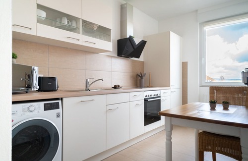 Landstuhl Apartamento | Beautiful Apartment in town center (TLA / TDY / TLF)