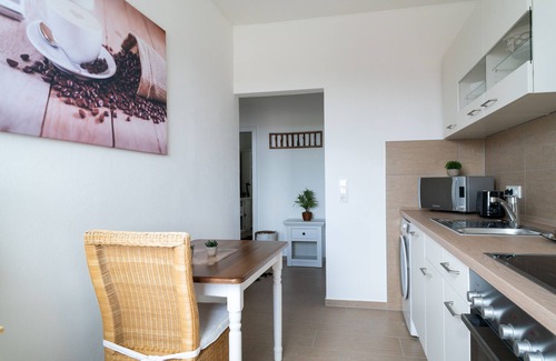Landstuhl Apartamento | Beautiful Apartment in town center (TLA / TDY / TLF)