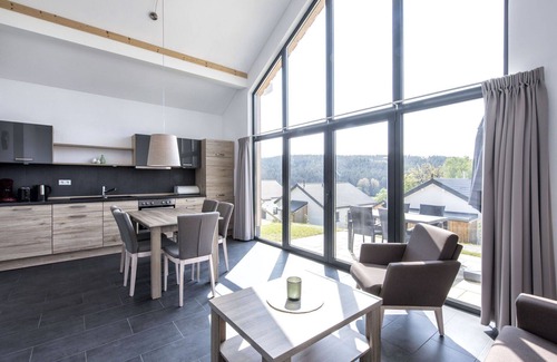 Mistelgau Casa | Bonito apartamento en villa con WIFI, TV, terraza, mascotas permitida y aparcamiento