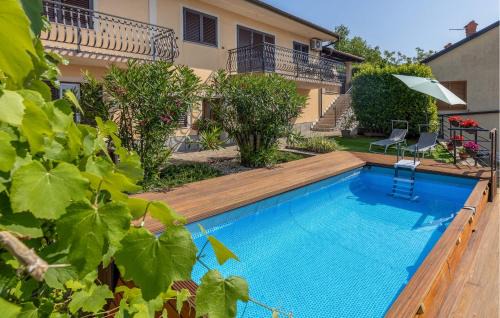 Bregi Apartamento | Beautiful Apartment In Bregi