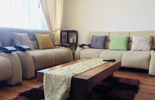 Parroquia Huachi Loreto Apartamento | Beautiful apartment in Ambato. Excellent location in a quiet and safe neighborhood