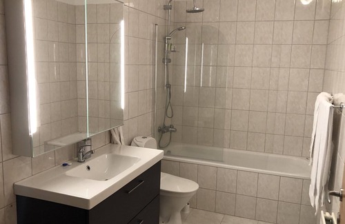 Innri-Njarthvik Apartamento | Hermoso apartamento en keflavik - Excelente ubicación