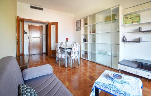 Ex Campo d'Aviazione Apartamento | Beautiful Apartment In Viareggio