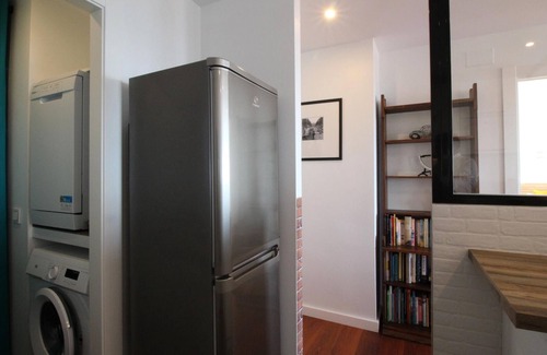 Cerrado de Calderon Apartamento | Magnífico apartamento en Málaga con piscina, jardín, aparcamiento, terraza y vistas al mar